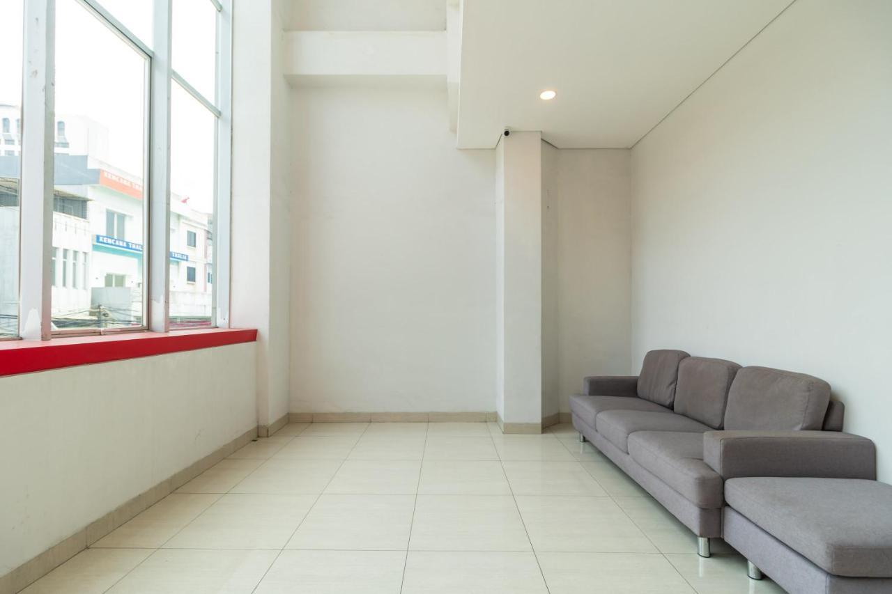Urbanview Hotel Casa Kota Mangga Besar ジャカルタ エクステリア 写真