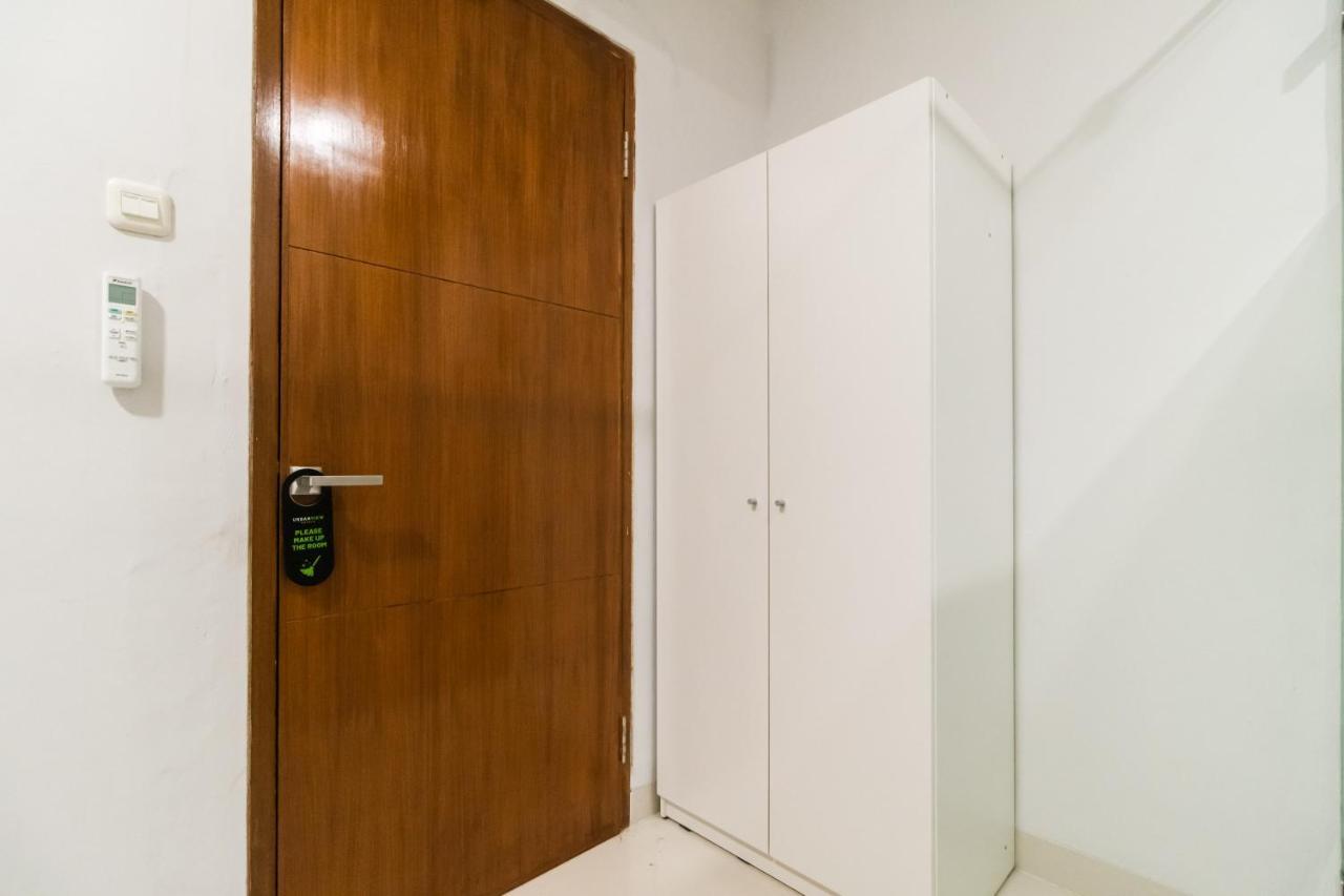 Urbanview Hotel Casa Kota Mangga Besar ジャカルタ エクステリア 写真